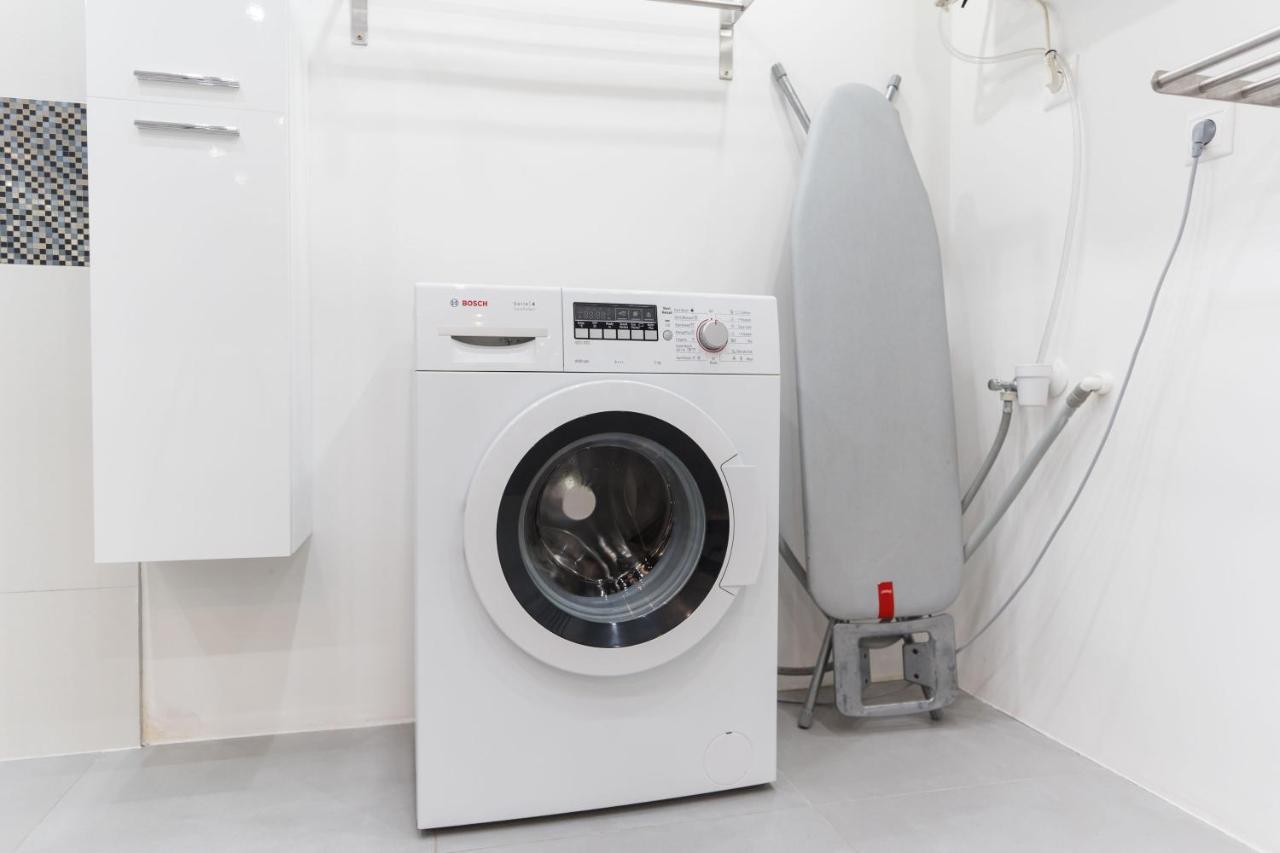 Z38 Downtown Loft Apartment บูดาเปสต์ ภายนอก รูปภาพ