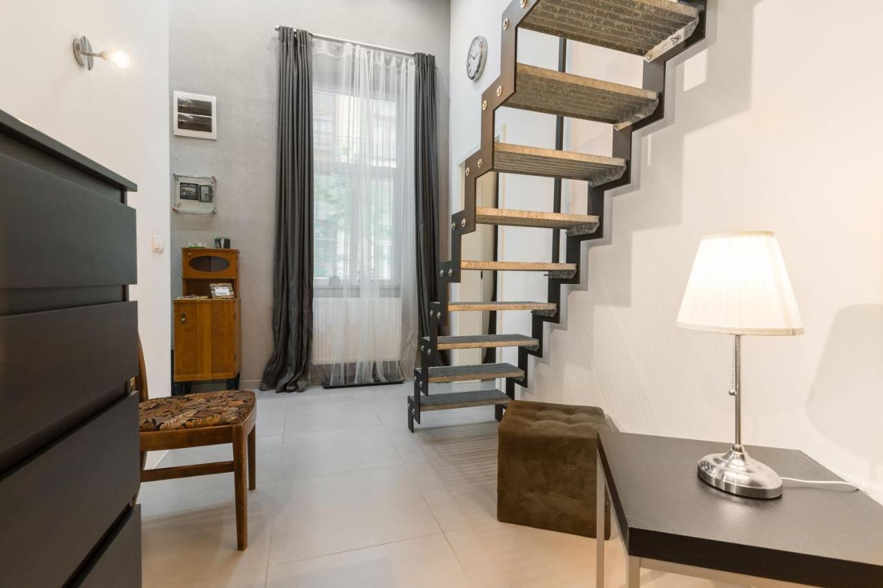 Z38 Downtown Loft Apartment บูดาเปสต์ ภายนอก รูปภาพ